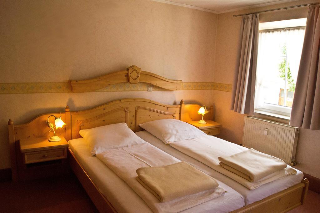 Hotel Garni Promenade Weissenhorn Luaran gambar
